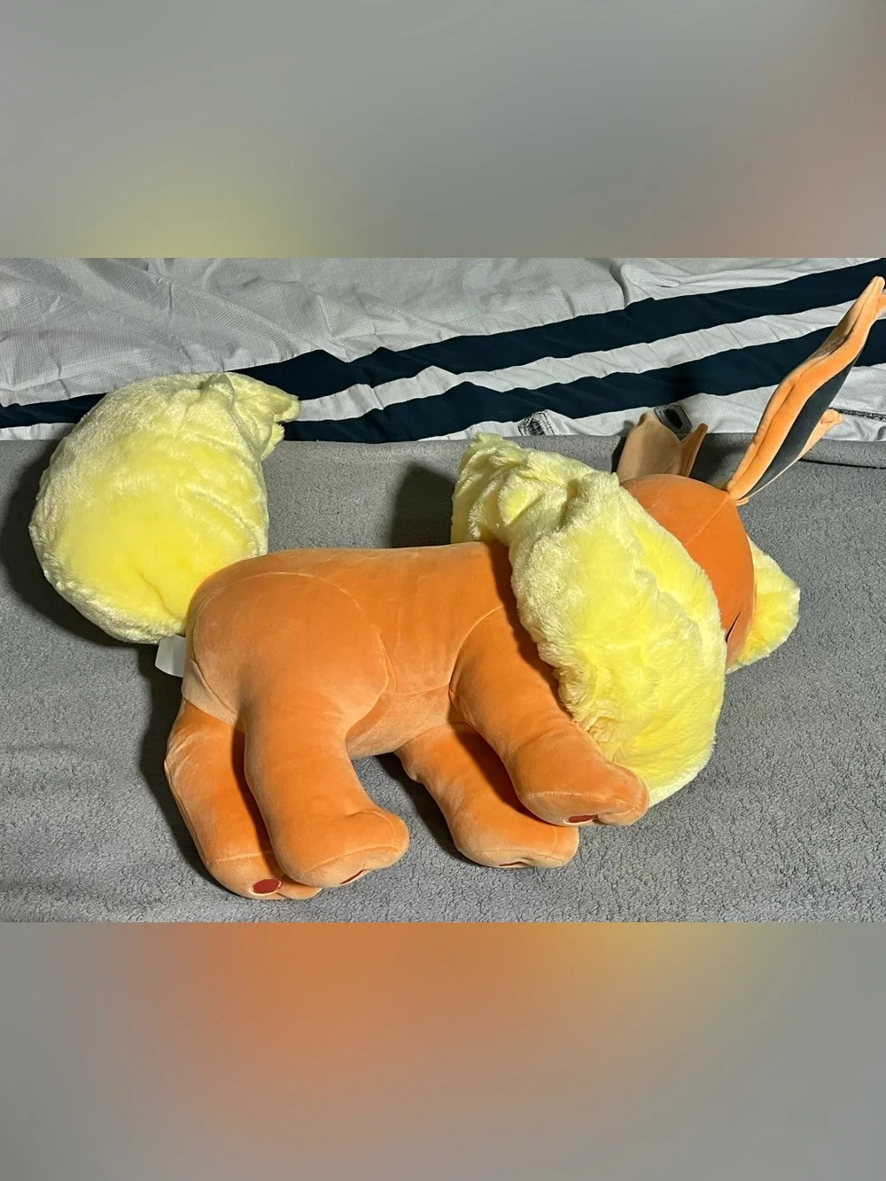 Pokemon Sleeping Flareon Plush